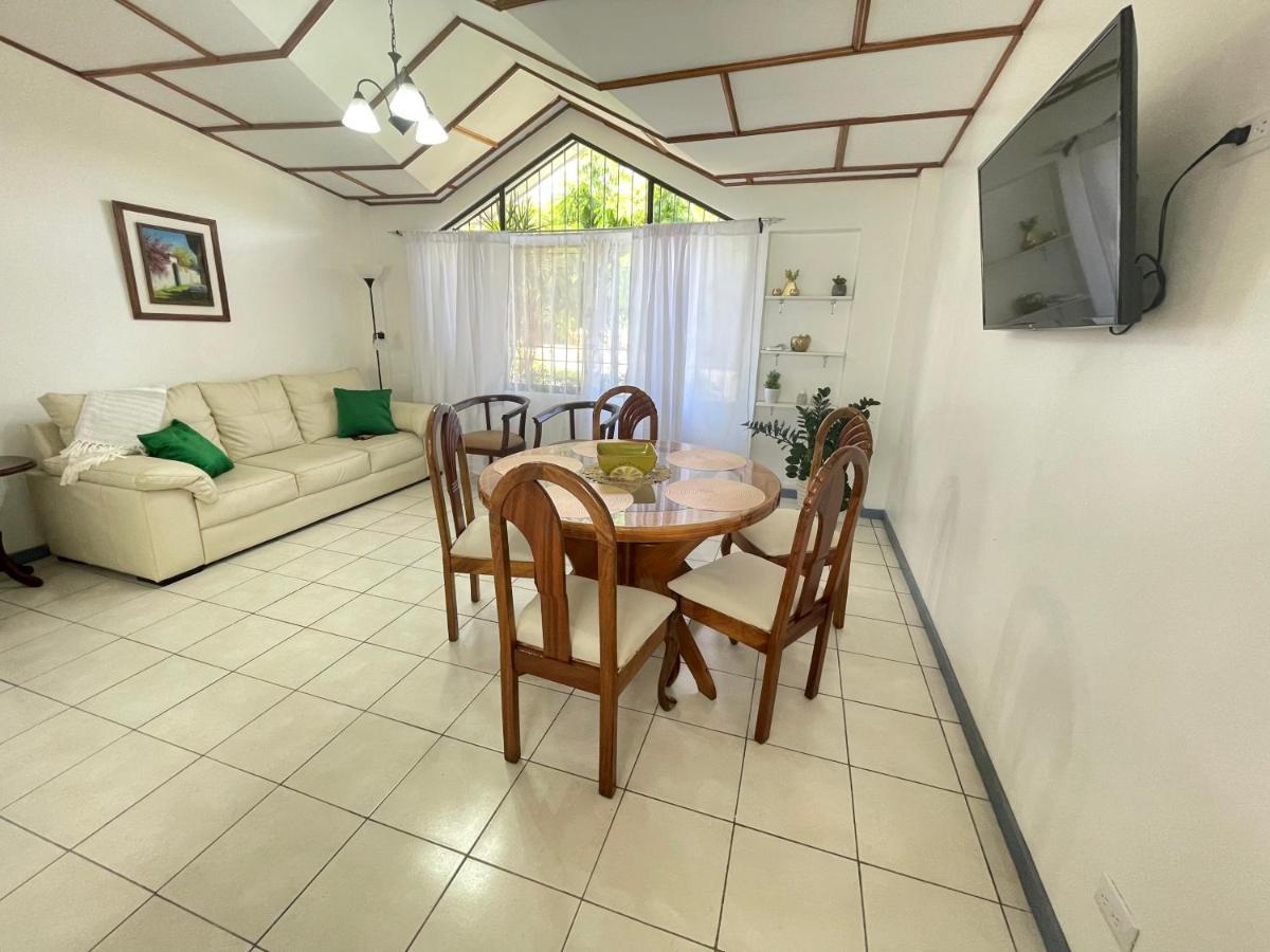 Villa 3 Min From Sjo Airport Kaeli Alajuela Esterno foto